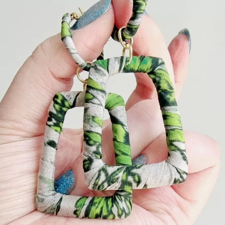 Silk cloth wrapped earrings 4.5*7 cm