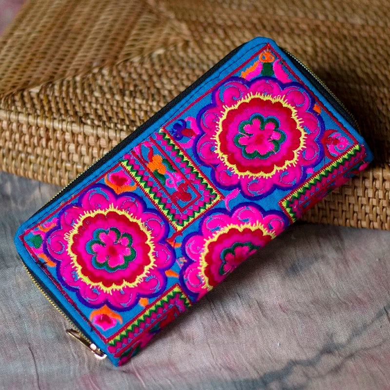 Yunnan style Embodied wallet