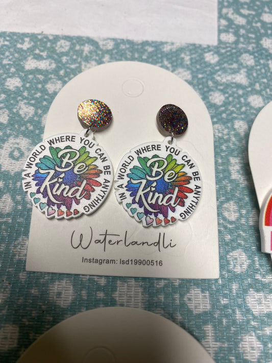 Be kind acrylic earrings