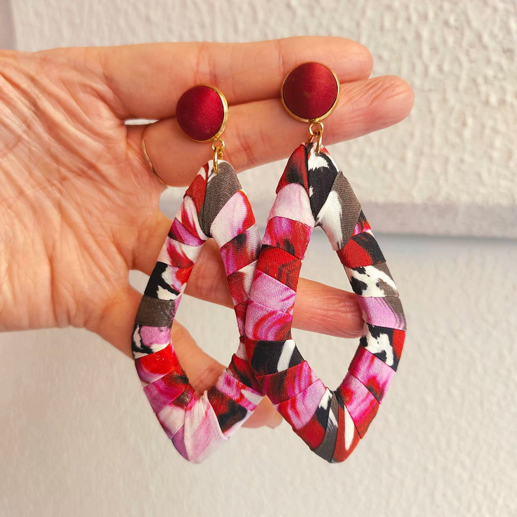 Dimond shape wrapped with silk fabric dangle earrings