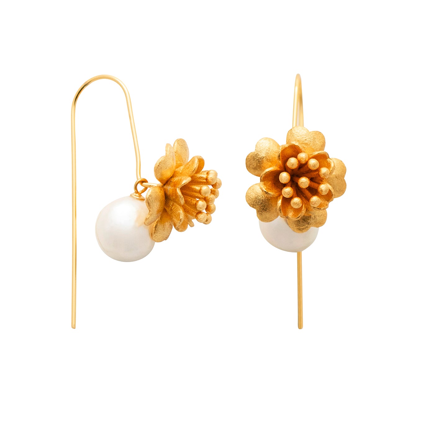 Flower hook freshwater Pearl earrings