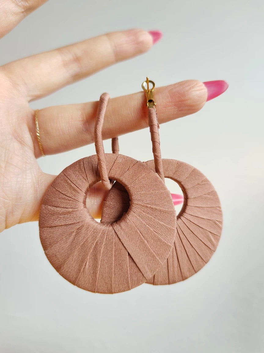 Circle silk wrapped earrings 8cm *5cm